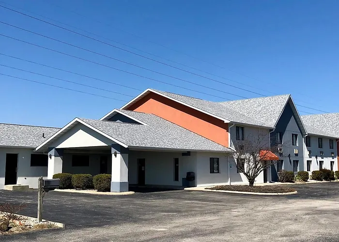 Ramada By Wyndham Hotel Effingham