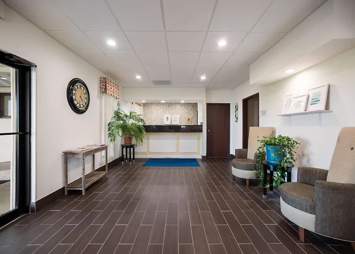 Ramada By Wyndham Hotel 2*