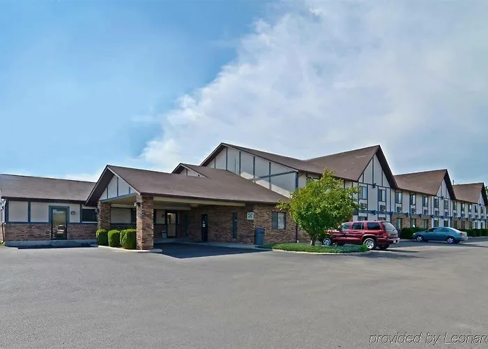 Ramada By Wyndham Hotel Effingham