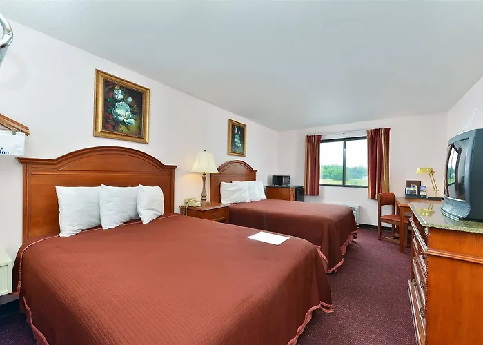 Ramada By Wyndham 2* Effingham